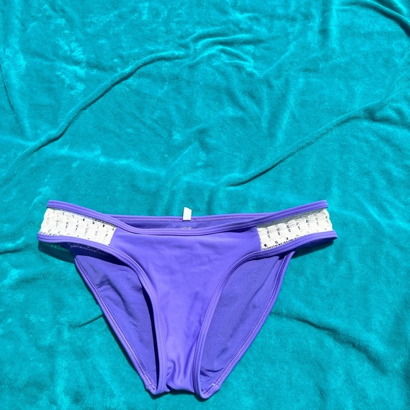 Aerie Vibrant Purple Bikini Set - Picture 2 of 4